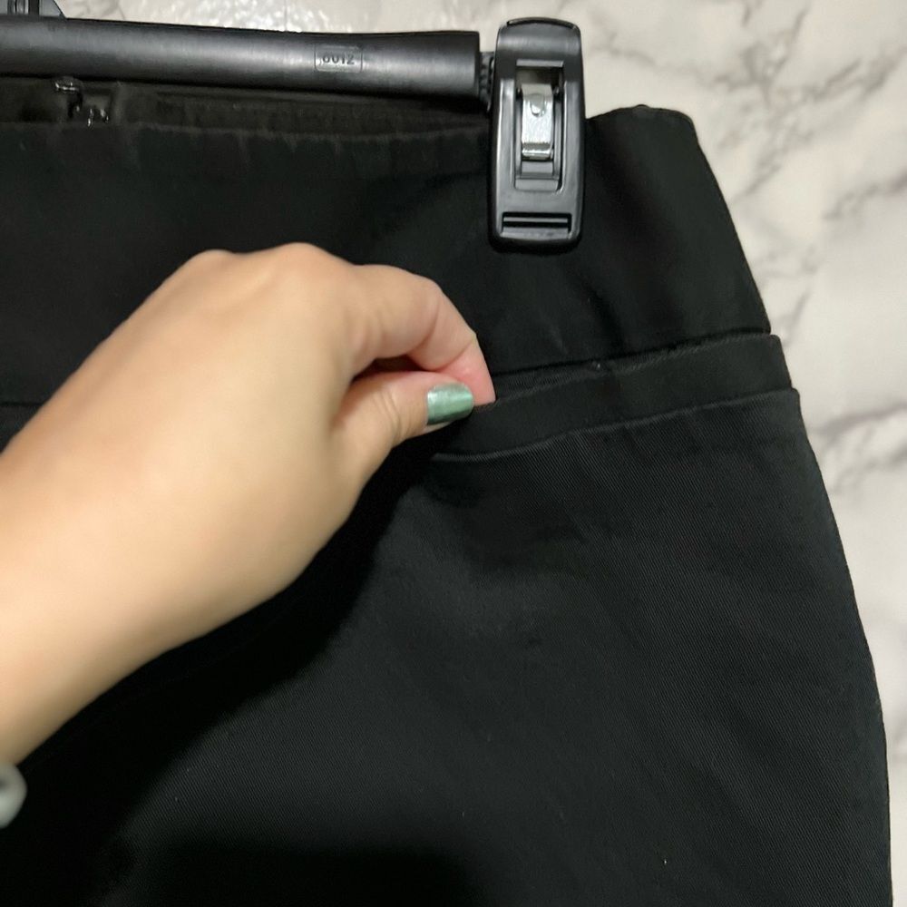 Dolce & Gabbana Black Pencil Skirt - Picture 5 of 17